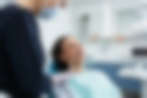 杭州中齿口腔门诊部牙周治疗价目表：原价800元起，现优惠仅需600元起，助您轻松维护口腔健康！