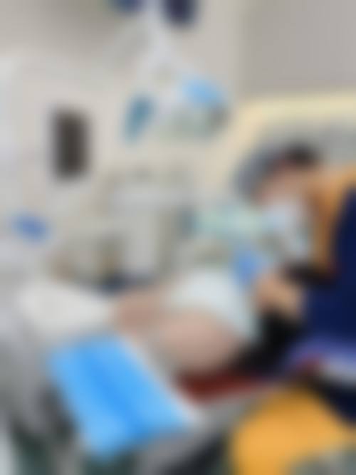 上海品众口腔门诊部（上海陆家嘴分店）顾客实例