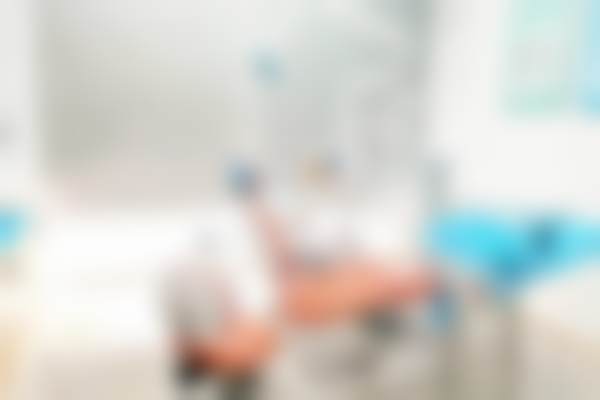 成都美呀啄牙口腔门诊部顾客实例