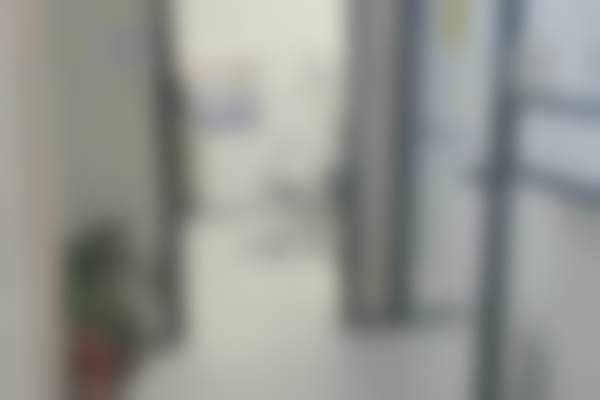 吴忠市利通区陈富口腔门诊部的地址