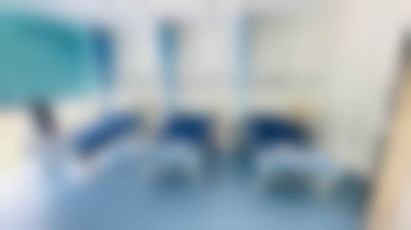 做种植牙在深圳格伦菲尔口腔医院（红山总院），专业医生团队快速完成手术体验超赞