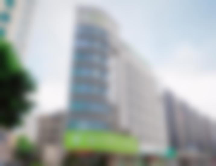 福州登特口腔医院（鼓楼东街口店）余善娥属于骨干医生还是普通医生——福州维乐口腔