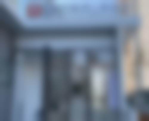 郑州白皮书口腔医院何沣医生之青少年矫正：助力青春期绽放灿烂笑容