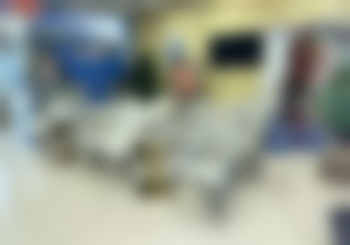 大连康贝佳口腔医院种植牙医生简介